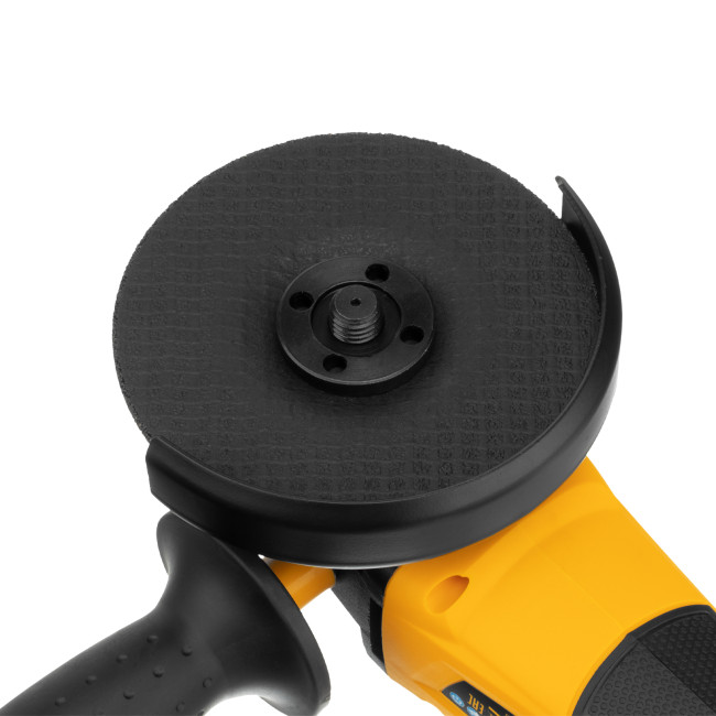 Машина углошлифовальная аккумуляторная бесщет. BLG-IB-18-125-4, Li-ion, 18 В Denzel Машина углошлифовальная аккумуляторная бесщет. BLG-IB-18-125-4, Li-ion, 18 В Denzel