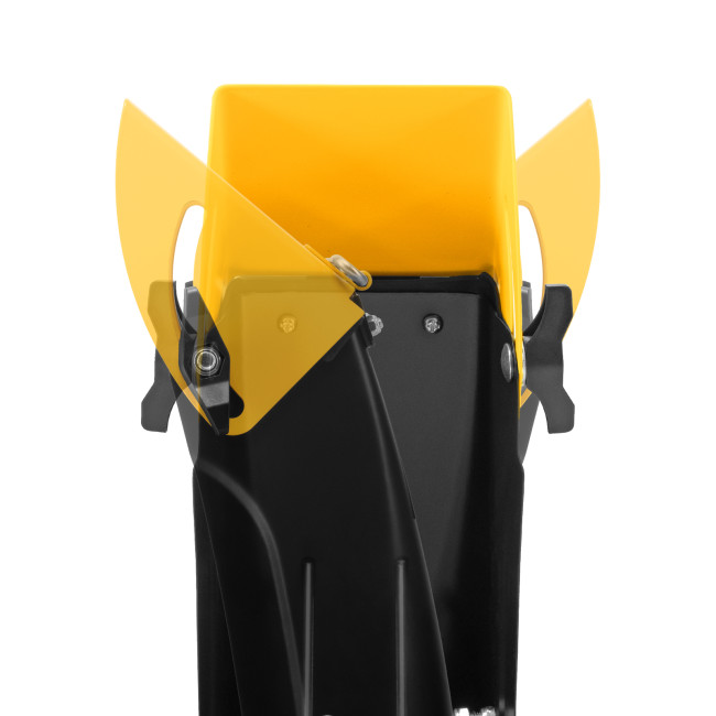 Бензиновая снегоуборочная машина SB 560, 212 cc, ручной старт Denzel Бензиновая снегоуборочная машина SB 560, 212 cc, ручной старт Denzel