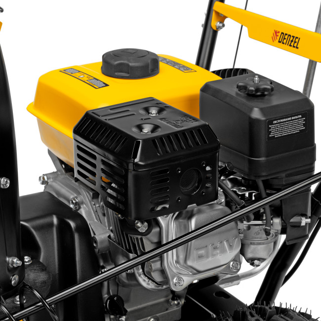 Бензиновая снегоуборочная машина SB 560, 212 cc, ручной старт Denzel Бензиновая снегоуборочная машина SB 560, 212 cc, ручной старт Denzel