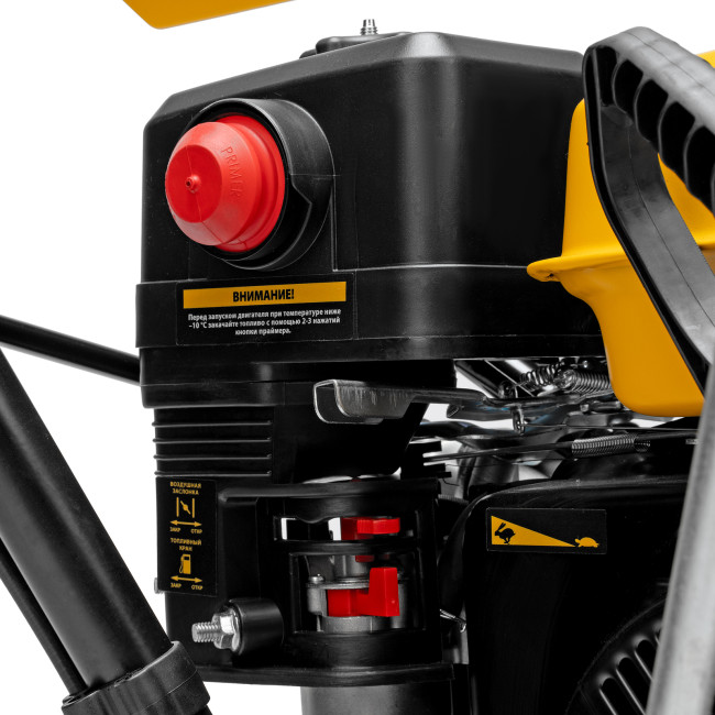 Бензиновая снегоуборочная машина SB 560, 212 cc, ручной старт Denzel Бензиновая снегоуборочная машина SB 560, 212 cc, ручной старт Denzel