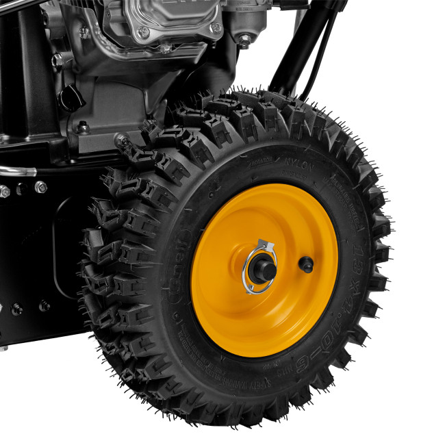 Бензиновая снегоуборочная машина SB 560, 212 cc, ручной старт Denzel Бензиновая снегоуборочная машина SB 560, 212 cc, ручной старт Denzel