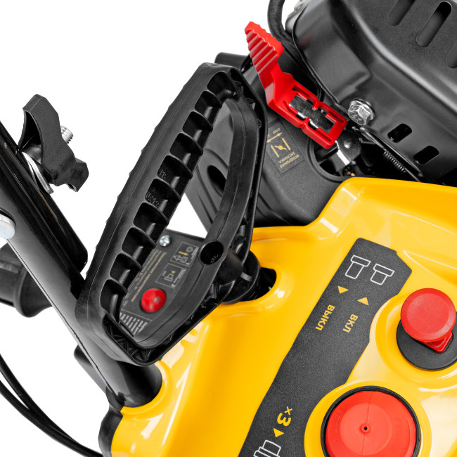 Бензиновая снегоуборочная машина SB 460 E, 99cc, эл.старт, шнек SnowCrusher Denzel Бензиновая снегоуборочная машина SB 460 E, 99cc, эл.старт, шнек SnowCrusher Denzel