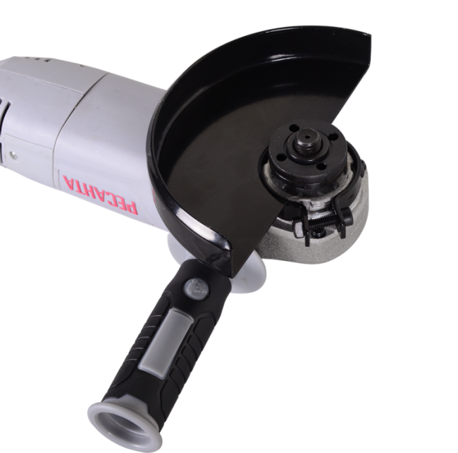 Углошлифовальная машина УШМ-125/1400Э Ресанта (болгарка)