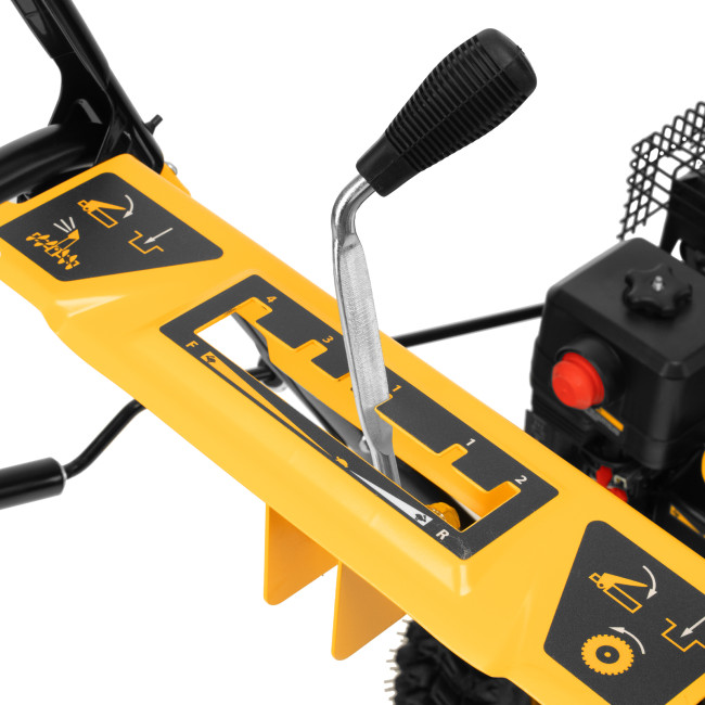 Бензиновая снегоуборочная машина SBM 610, 212 cc, ручной старт, фара Denzel Бензиновая снегоуборочная машина SBM 610, 212 cc, ручной старт, фара Denzel