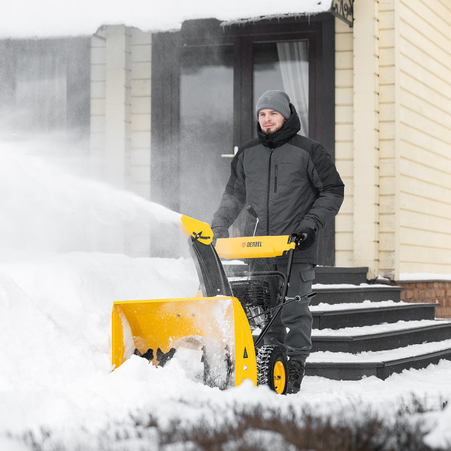 Бензиновая снегоуборочная машина SBM 610, 212 cc, ручной старт, фара Denzel Бензиновая снегоуборочная машина SBM 610, 212 cc, ручной старт, фара Denzel