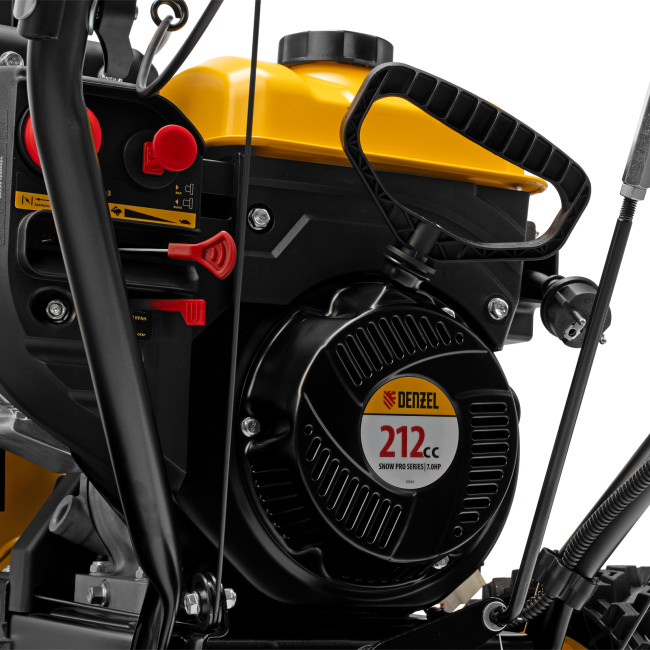 Бензиновая снегоуборочная машина SBM 610S PRO, 212 cc, электростартер, фара, обогрев Denzel Бензиновая снегоуборочная машина SBM 610S PRO, 212 cc, электростартер, фара, обогрев Denzel