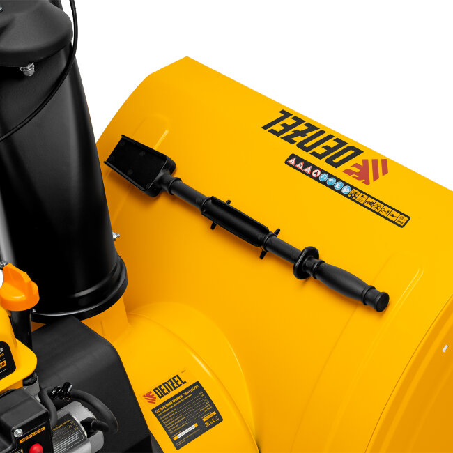 Бензиновая снегоуборочная машина SBM 610S PRO, 212 cc, электростартер, фара, обогрев Denzel Бензиновая снегоуборочная машина SBM 610S PRO, 212 cc, электростартер, фара, обогрев Denzel