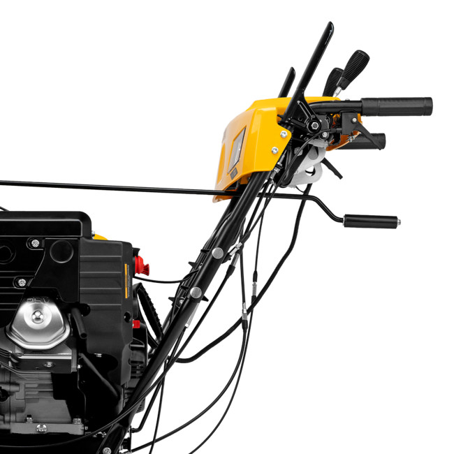 Бензиновая снегоуборочная машина SBL 711DT PRO, 420cc, гусеницы, эл.старт, блок. дифф. Denzel Бензиновая снегоуборочная машина SBL 711DT PRO, 420cc, гусеницы, эл.старт, блок. дифф. Denzel