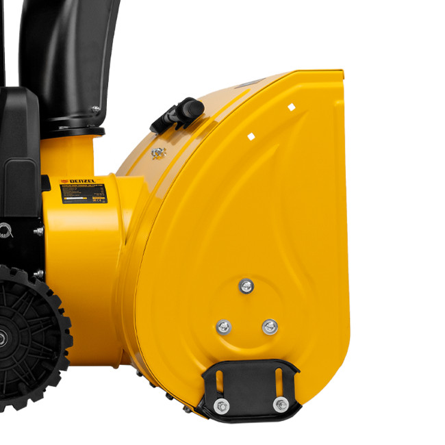 Бензиновая снегоуборочная машина SBL 711DT PRO, 420cc, гусеницы, эл.старт, блок. дифф. Denzel Бензиновая снегоуборочная машина SBL 711DT PRO, 420cc, гусеницы, эл.старт, блок. дифф. Denzel