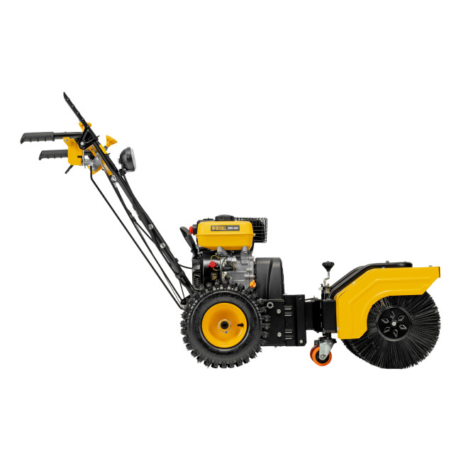 Гибридная снегоуборочная машина с функц. подметания SWB-600, 212 сс, руч. старт, 2 насадки Denzel Гибридная снегоуборочная машина с функц. подметания SWB-600, 212 сс, руч. старт, 2 насадки Denzel