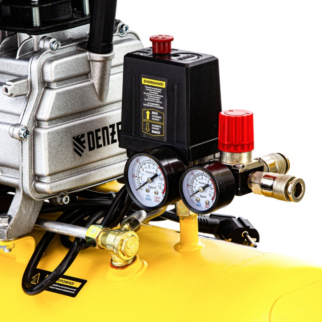 Компрессор воздушный прямой привод DC1700/50, 1.7 кВт, 50 литров, 260 л/мин Denzel Компрессор воздушный прямой привод DC1700/50, 1.7 кВт, 50 литров, 260 л/мин Denzel