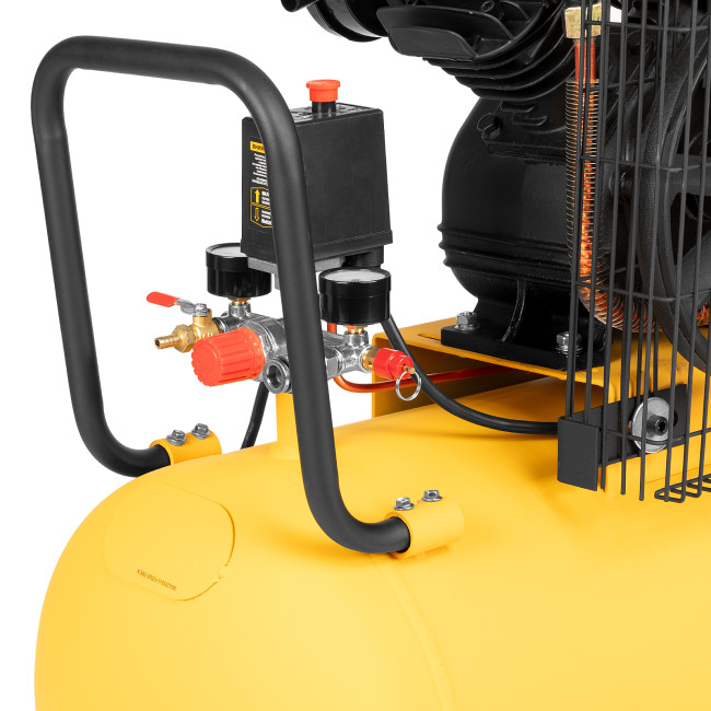 Компрессор воздушный BCV2200/100, ременный привод, 2.2 кВт, 100 литров, 370 л/мин Denzel Компрессор воздушный BCV2200/100, ременный привод, 2.2 кВт, 100 литров, 370 л/мин Denzel