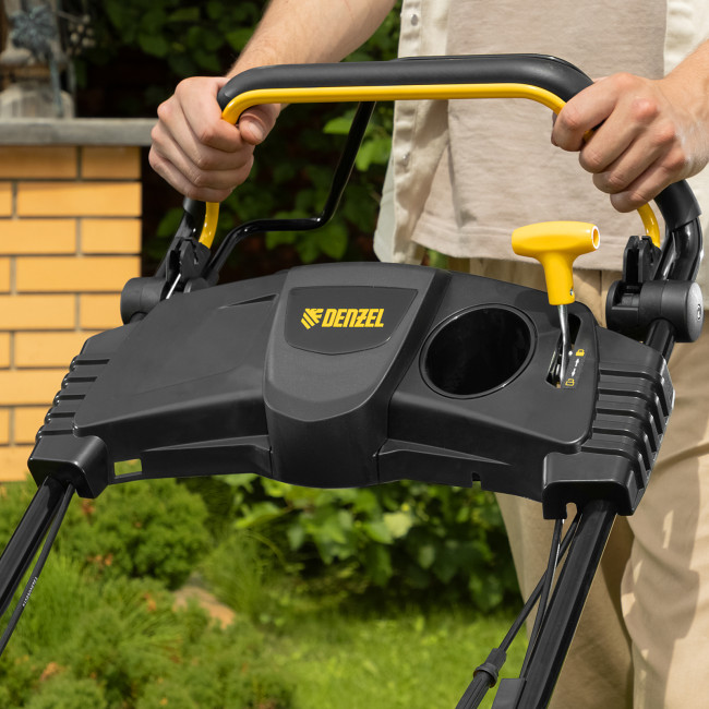 Бензиновая газонокосилка GLT-460SP-T, Trike 149 см3, 46 см, привод, панель, 60л Denzel 