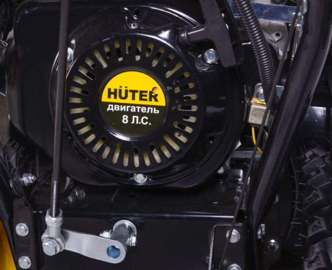 Снегоуборщик Huter SGC 8,0 Снегоуборщик Huter SGC 8,0
