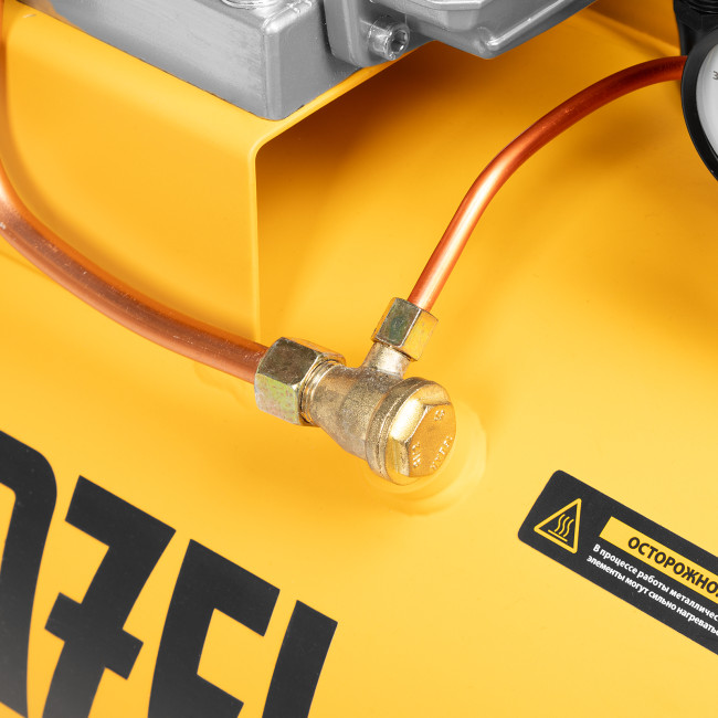 Компрессор воздушный прям. привод DCV1800/50, 1,8 кВт, 50 литров, 320 л/мин Denzel Компрессор воздушный прям. привод DCV1800/50, 1,8 кВт, 50 литров, 320 л/мин Denzel