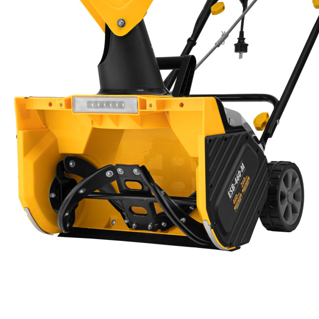 Электрическая снегоуборочная машина ESB-460-M, 1.8 кВт, металлический шнек, LED фара Denzel Электрическая снегоуборочная машина ESB-460-M, 1.8 кВт, металлический шнек, LED фара Denzel
