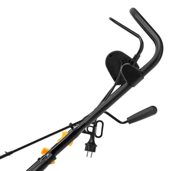 Электрическая снегоуборочная машина ESB-560-M, 2,5 кВт, металлический шнек, LED фара Denzel Электрическая снегоуборочная машина ESB-560-M, 2,5 кВт, металлический шнек, LED фара Denzel