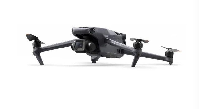 Квадрокоптер DJI Mavic 3 Classic Квадрокоптер DJI Mavic 3 Classic