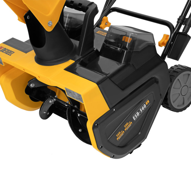 Снегоуборочная машина аккумуляторная, ESB-560Li, 560 мм, 40В, 2 АКБ 5 Ач, ЗУ, метал. шнек Denzel Снегоуборочная машина аккумуляторная, ESB-560Li, 560 мм, 40В, 2 АКБ 5 Ач, ЗУ, метал. шнек Denzel