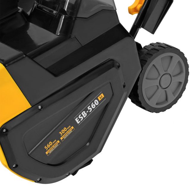 Снегоуборочная машина аккумуляторная, ESB-560Li, 560 мм, 40В, 2 АКБ 5 Ач, ЗУ, метал. шнек Denzel Снегоуборочная машина аккумуляторная, ESB-560Li, 560 мм, 40В, 2 АКБ 5 Ач, ЗУ, метал. шнек Denzel