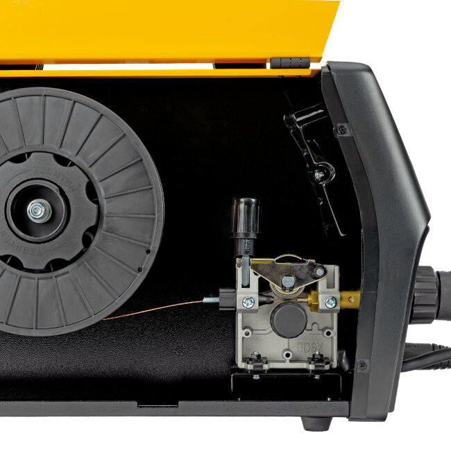 Аппарат инвертор. полуавтомат. cварки IMIG-205SDR, 200 А, ПВ 60%, катушка 5 кг Denzel Аппарат инвертор. полуавтомат. cварки IMIG-205SDR, 200 А, ПВ 60%, катушка 5 кг Denzel