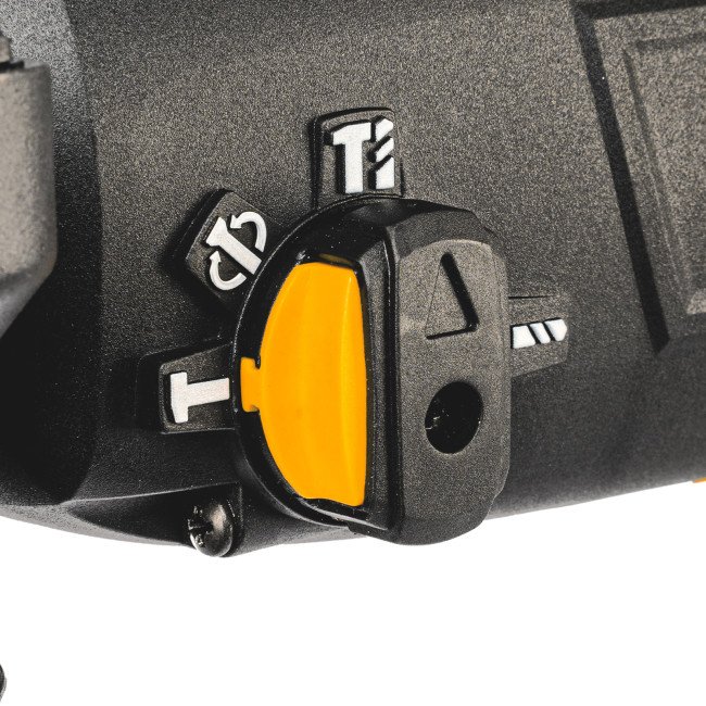 Перфоратор электрический RH-750-24, SDS-plus, 750 Вт, 2.5 Дж, 3 режима Denzel Перфоратор электрический RH-750-24, SDS-plus, 750 Вт, 2.5 Дж, 3 режима Denzel