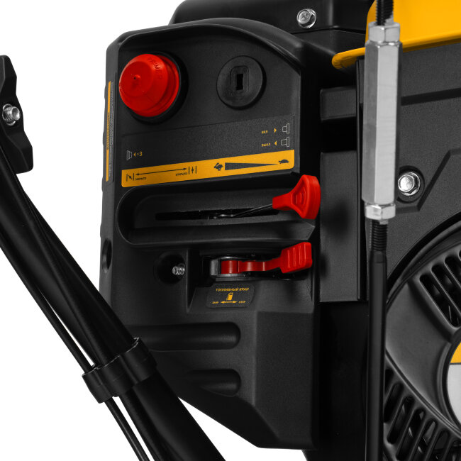 Бензиновая снегоуборочная машина SBL 711D PRO, 302cc, эл.старт, фара, обогрев, блок. дифф. Denzel Бензиновая снегоуборочная машина SBL 711D PRO, 302cc, эл.старт, фара, обогрев, блок. дифф. Denzel